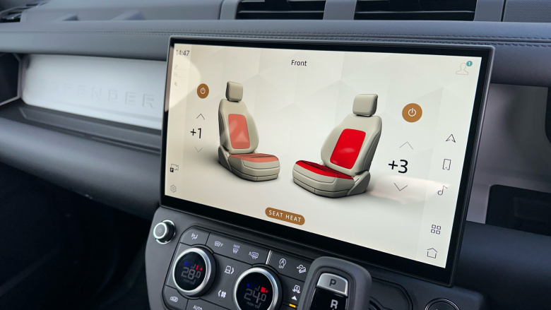 Land Rover Defender 3.0 D350 X-Dynamic SE 110 5dr Auto Diesel Estate